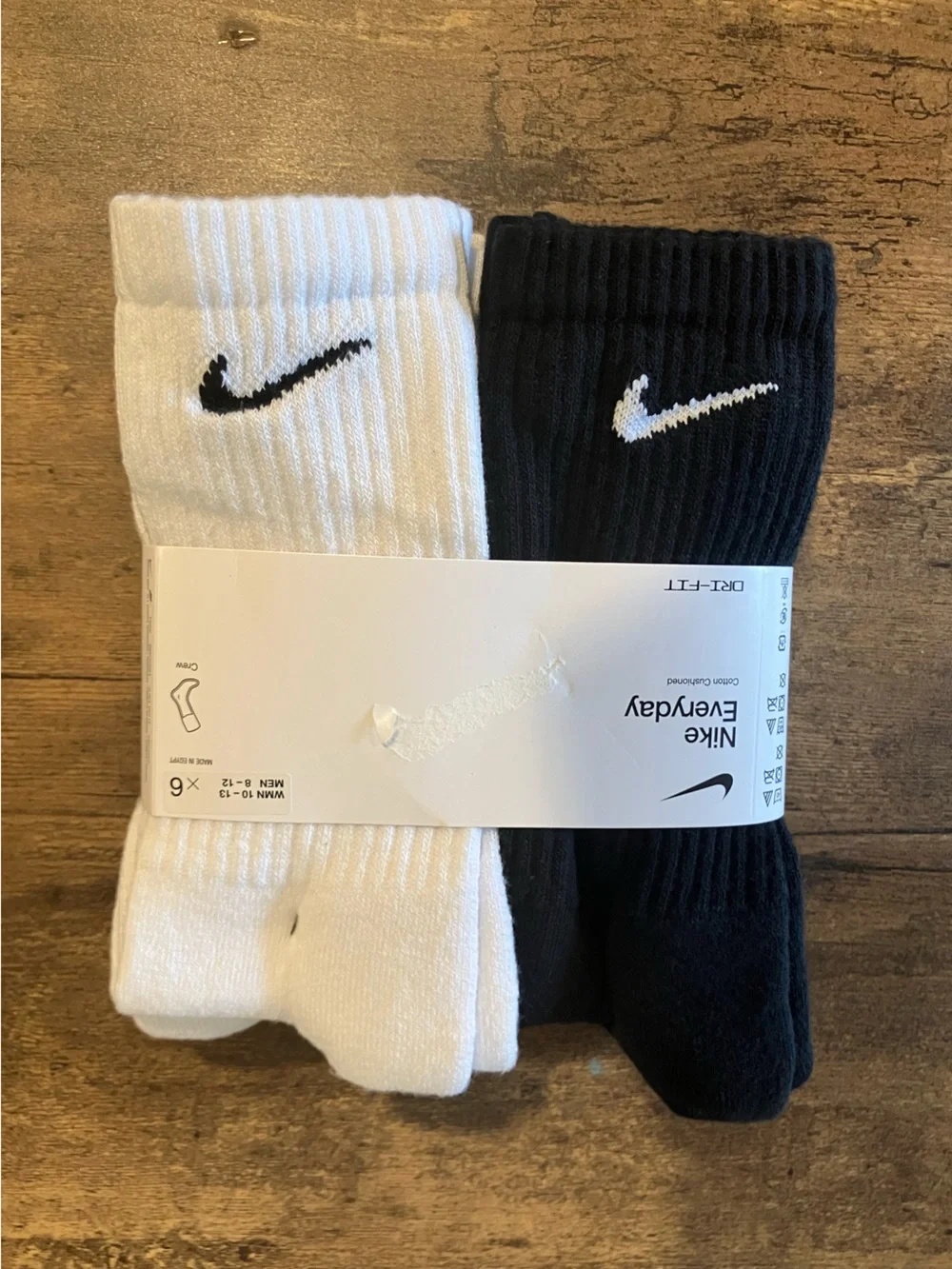 Nike 6X crew socks